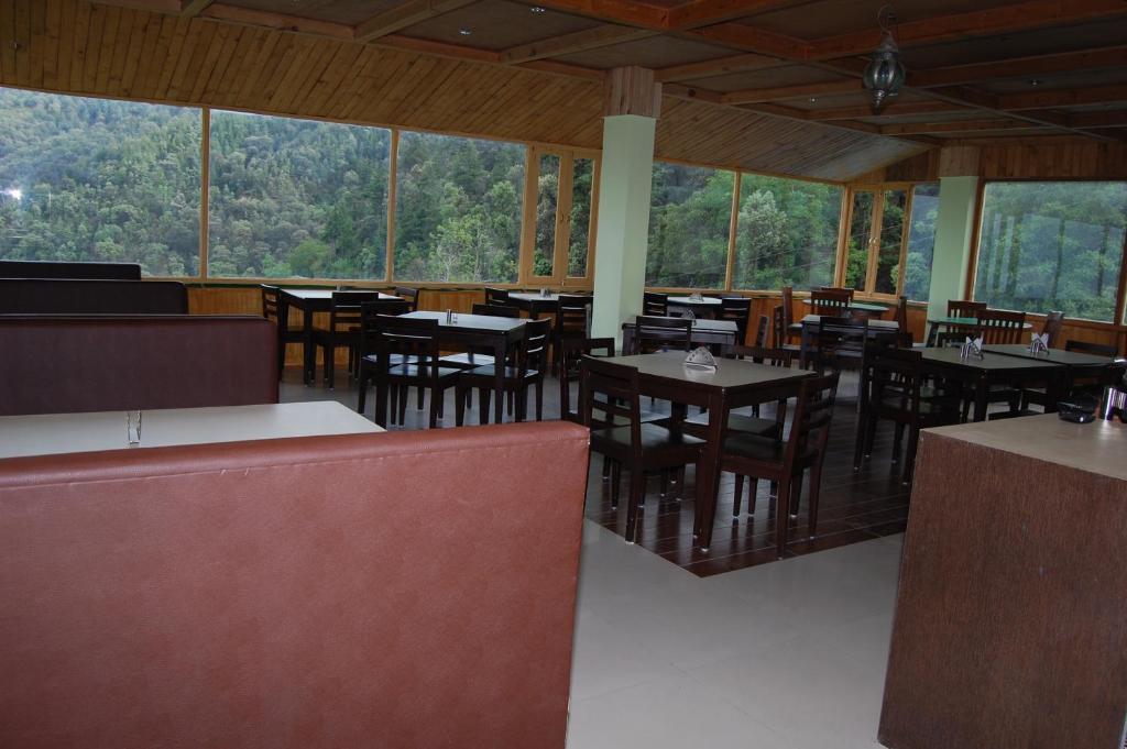 Natureraga Fernhill Resort Чайл Екстериор снимка