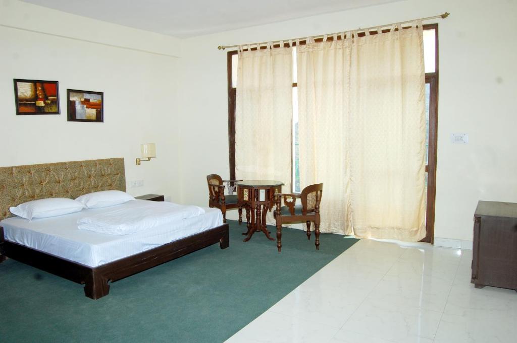 Natureraga Fernhill Resort Чайл Екстериор снимка