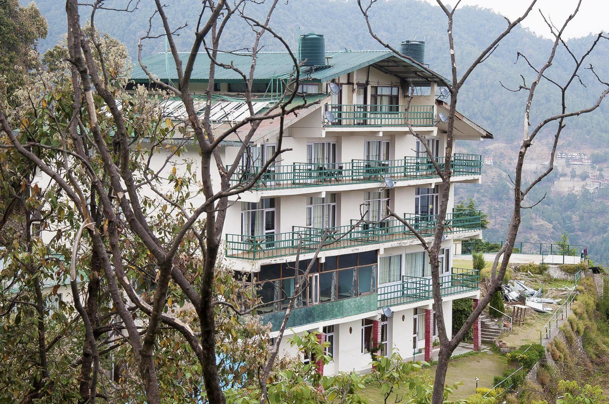 Natureraga Fernhill Resort Чайл Екстериор снимка