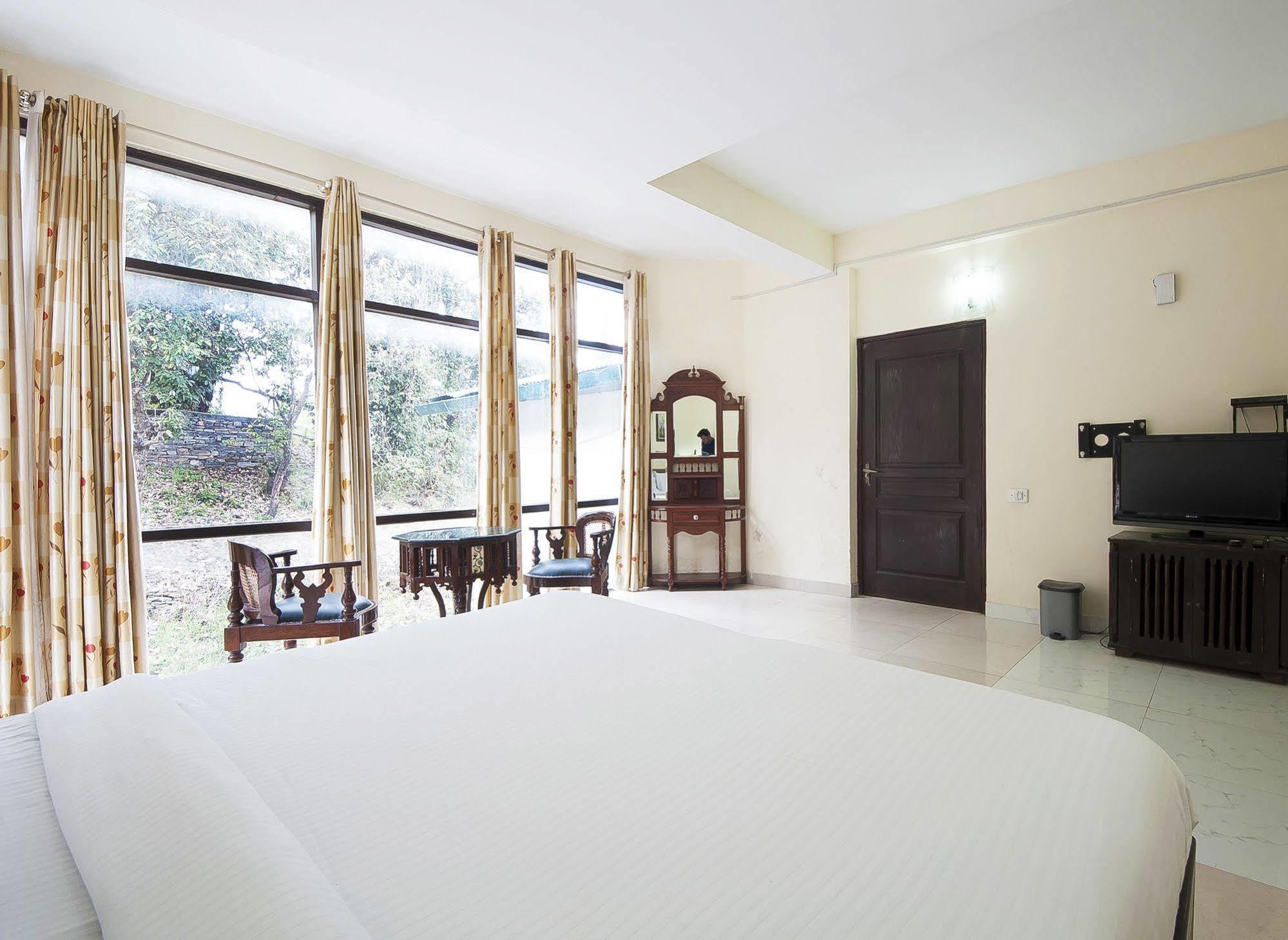 Natureraga Fernhill Resort Чайл Екстериор снимка